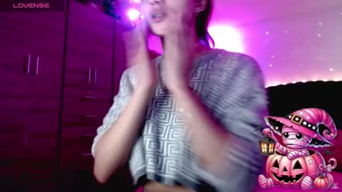 Juli online show from October 28, 2025, 2:37 am