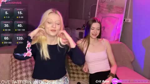 Snapshot of holybabe342 chatting on May 10, 2026, 8:58 pm Vio online show from May 10, 2026, 8:58 pm