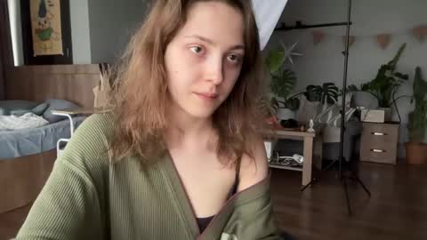 dori not holy get my tg channel with link from description under last photo online show from April 12, 2026, 2:00 pm