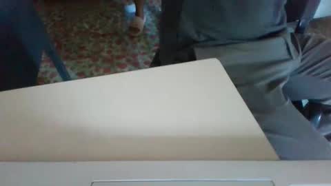 hombreapasionado online show from March 28, 2026, 3:11 pm