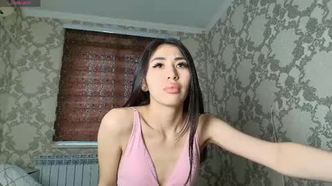 homura_ayanami online show from April 6, 2026, 5:19 am