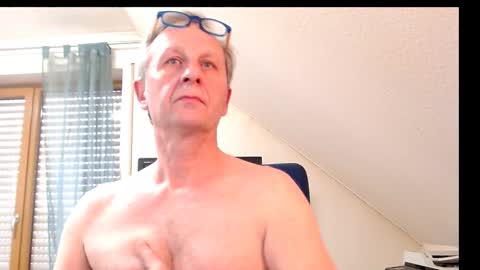 Bernd online show from December 8, 2024, 1:03 pm