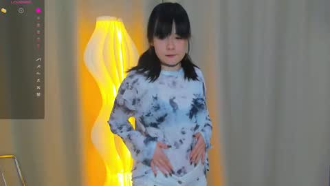 May online show from September 23, 2025, 7:39 pm