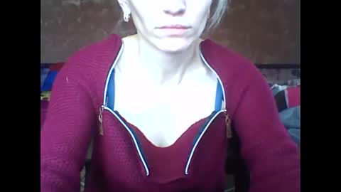honey0bunny35 online show from December 13, 2024, 9:02 am