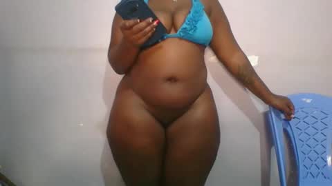 honey_beb online show from September 24, 2025, 6:00 pm