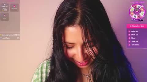 Snapshot of honey_buns_1 chatting on March 11, 2025, 4:18 pm mimi online show from March 11, 2025, 4:18 pm