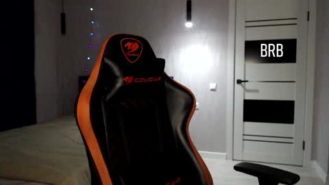 Wolfy online show from January 5, 2025, 11:55 pm