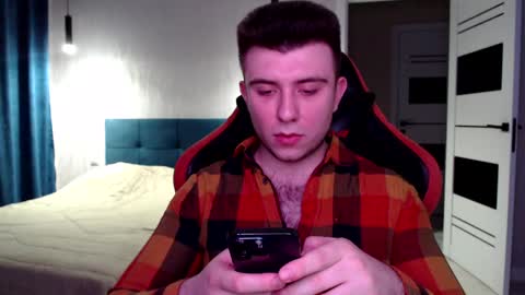 Wolfy online show from January 21, 2025, 4:48 pm