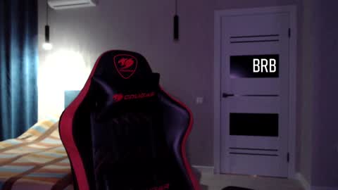 Wolfy online show from February 18, 2025, 9:09 pm