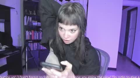 Lau online show from October 21, 2025, 2:45 am