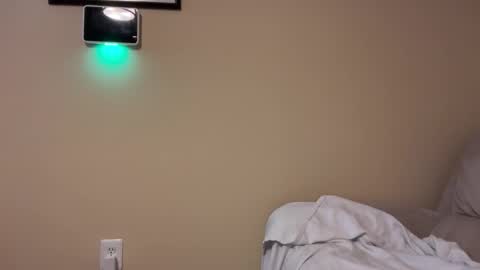 Snapshot of honey_man14 chatting on February 24, 2026, 3:26 am honey_man14 online show from February 24, 2026, 3:26 am