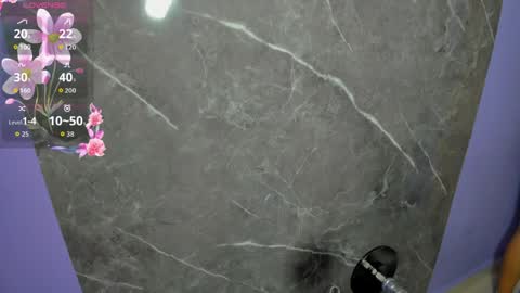 honey_sofii_ online show from May 10, 2026, 11:26 am