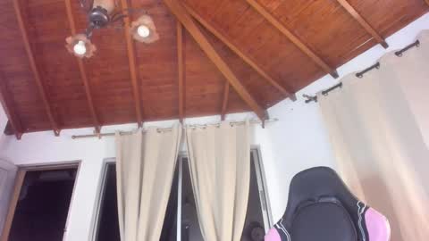 Isabella  online show from September 13, 2025, 12:43 am