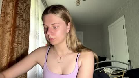 Klara online show from June 10, 2026, 10:03 am