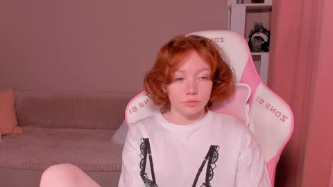 honeyautumn online show from January 6, 2025, 3:20 am