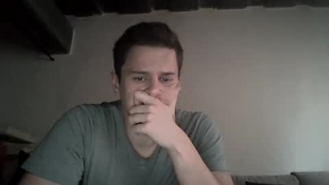 Snapshot of honeybeee1989 chatting on February 15, 2025, 3:28 pm honeybeee1989 online show from February 15, 2025, 3:28 pm