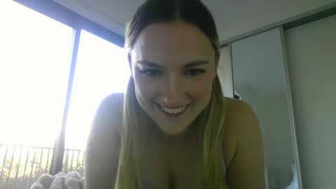 honeyblakex online show from April 26, 2026, 11:02 pm