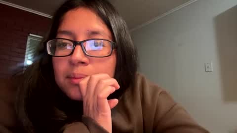 Snapshot of honeybo91 chatting on August 2, 2026, 3:05 am honeybo91 online show from August 2, 2026, 3:05 am