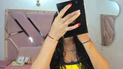 Snapshot of honeyht chatting on July 7, 2026, 11:58 am honeyht online show from July 7, 2026, 11:58 am