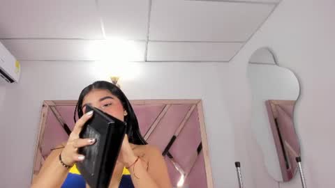 Snapshot of honeyht chatting on July 30, 2026, 12:15 pm honeyht online show from July 30, 2026, 12:15 pm