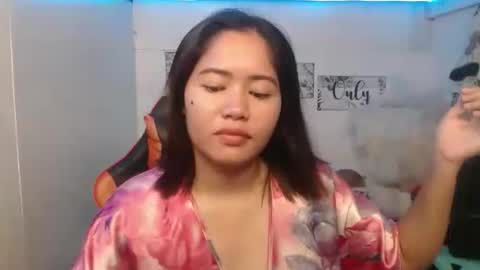 honeylicious01 online show from September 21, 2025, 4:25 am