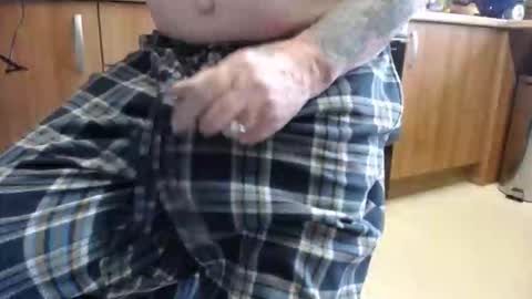 honeymaster290 online show from February 10, 2026, 11:25 am