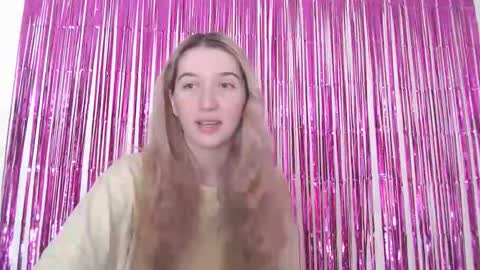 honeyveil online show from February 20, 2026, 11:11 am