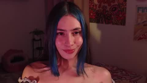 Snapshot of honeyypeaach chatting on December 19, 2024, 11:57 pm online show from December 19, 2024, 11:57 pm