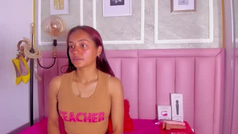 holly online show from February 9, 2026, 8:24 pm