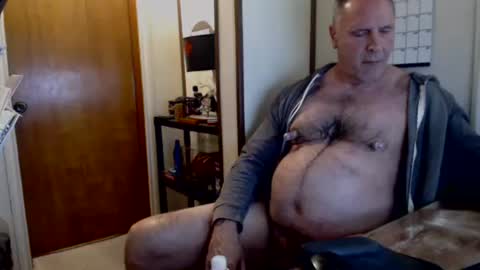 Snapshot of hoosierdadddy4u chatting on May 2, 2026, 2:11 pm Jayson online show from May 2, 2026, 2:11 pm