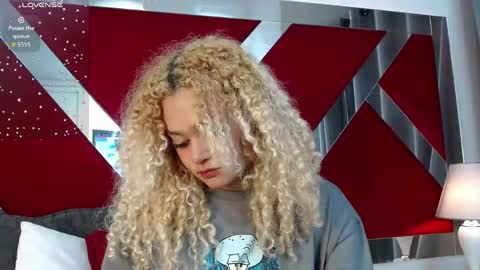 Snapshot of hope_marshall chatting on June 5, 2026, 7:36 am hope_marshall online show from June 5, 2026, 7:36 am