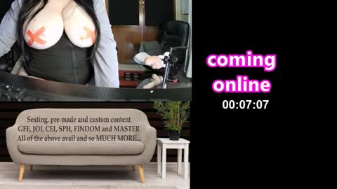 Snapshot of horny_amature_couple chatting on October 13, 2025, 7:14 pm Misty online show from October 13, 2025, 7:14 pm