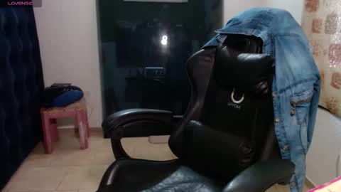 horny and daring online show from February 12, 2026, 12:33 pm