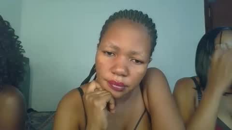 horny_lainie online show from October 19, 2025, 5:24 pm