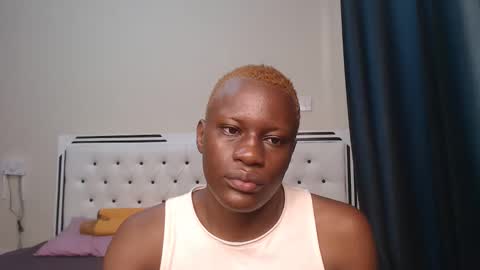 Snapshot of horny_laurell chatting on October 20, 2025, 4:57 am Laurel online show from October 20, 2025, 4:57 am