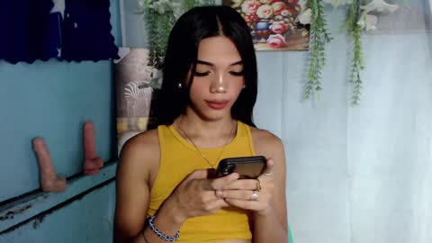 Rhiana online show from April 6, 2026, 3:26 am