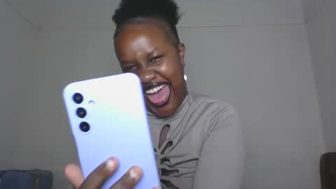 Lucy online show from April 1, 2026, 1:23 pm