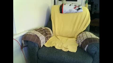 Horny Willing Ready online show from April 13, 2026, 1:33 am