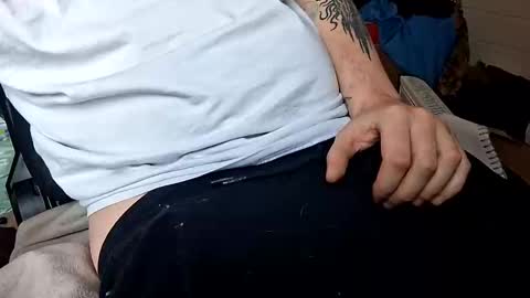 Snapshot of hornyandopenminded chatting on January 6, 2026, 10:30 am hornyandopenminded online show from January 6, 2026, 10:30 am