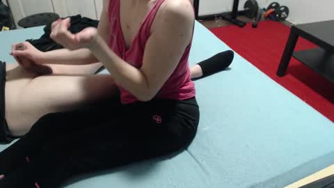 Snapshot of hornycouple21x chatting on January 24, 2025, 10:51 pm HornyCouple89 online show from January 24, 2025, 10:51 pm