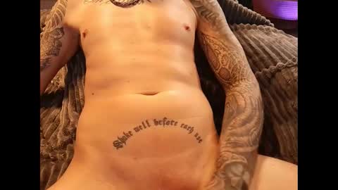 Snapshot of hornydeutsch chatting on December 31, 2024, 1:47 am hornydeutsch online show from December 31, 2024, 1:47 am