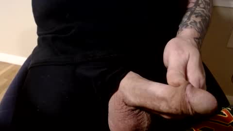 Hornyhumper online show from April 7, 2026, 3:51 am