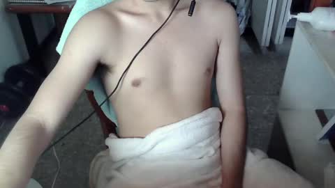 Snapshot of hornylilfuckbuddy chatting on October 1, 2025, 3:12 am Flea online show from October 1, 2025, 3:12 am