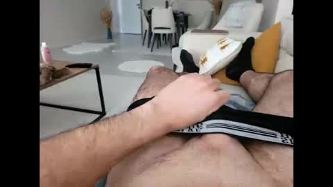 Snapshot of hornyman0605 chatting on November 6, 2025, 7:42 am hornyman0605 online show from November 6, 2025, 7:42 am