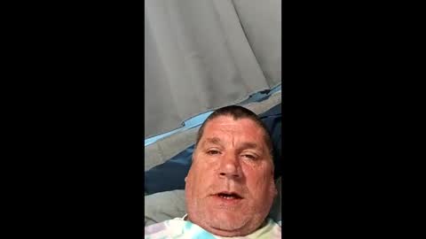 hornyman6942842 online show from April 19, 2026, 2:05 pm