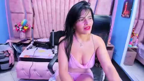 hornyskinny26 online show from March 1, 2026, 6:04 am