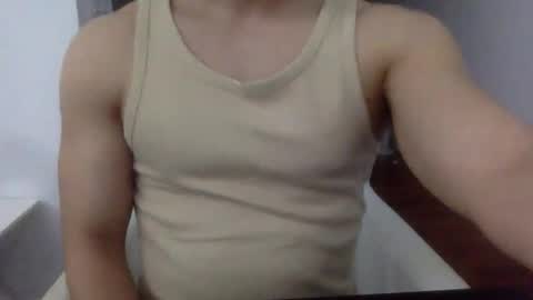 hornyspaniard93 online show from April 4, 2026, 10:40 pm