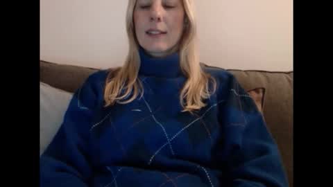 Hornyssima online show from March 26, 2026, 3:39 pm