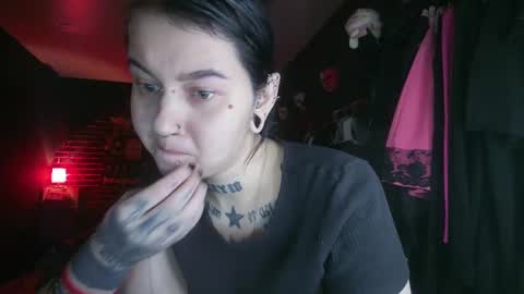 Snapshot of horror_circus chatting on December 15, 2024, 6:40 am Messalina Horror online show from December 15, 2024, 6:40 am