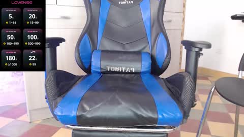 horse_man2 online show from February 14, 2026, 12:57 pm